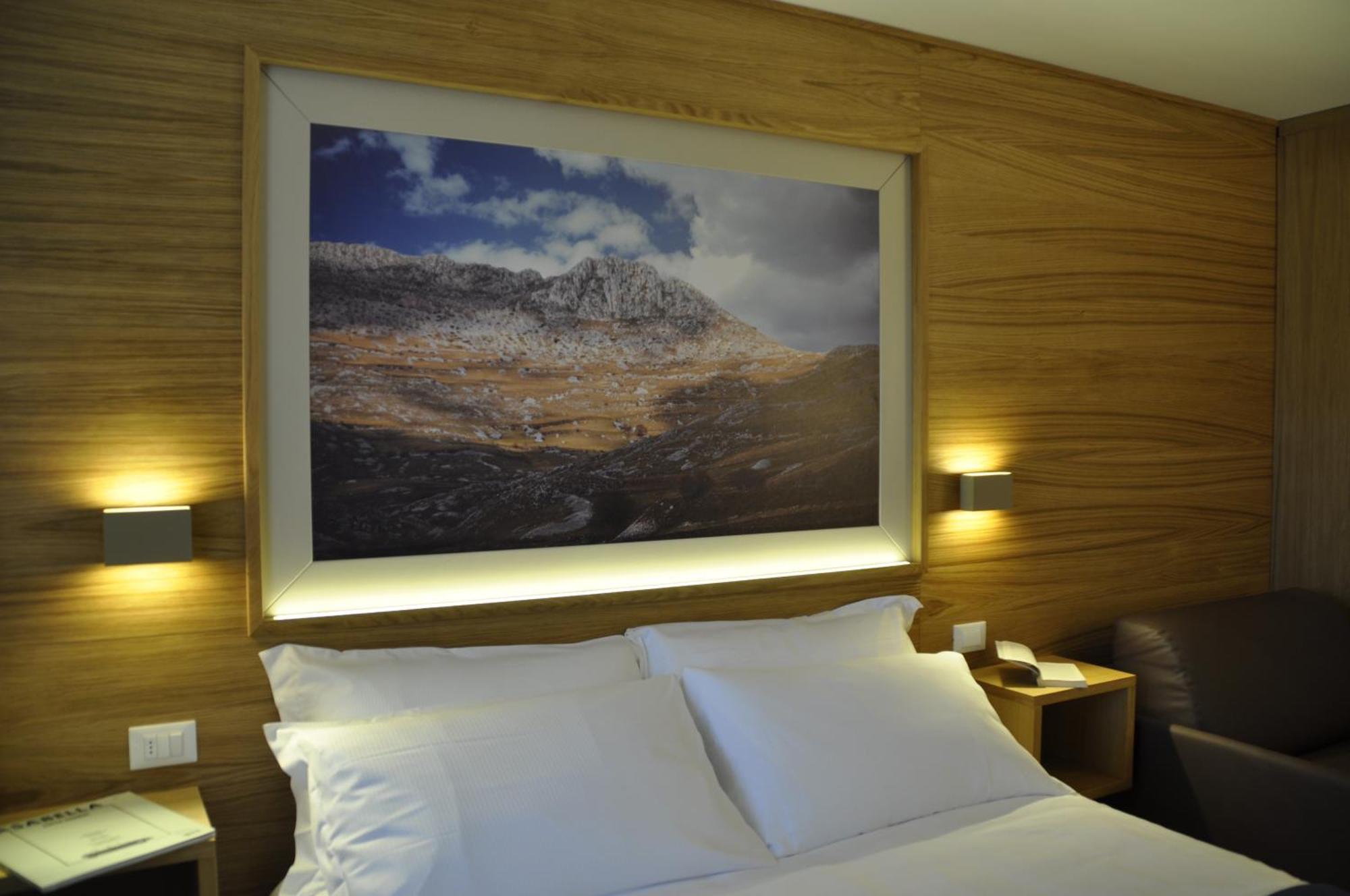 Hotel Miramonti Castel del Monte  Luaran gambar