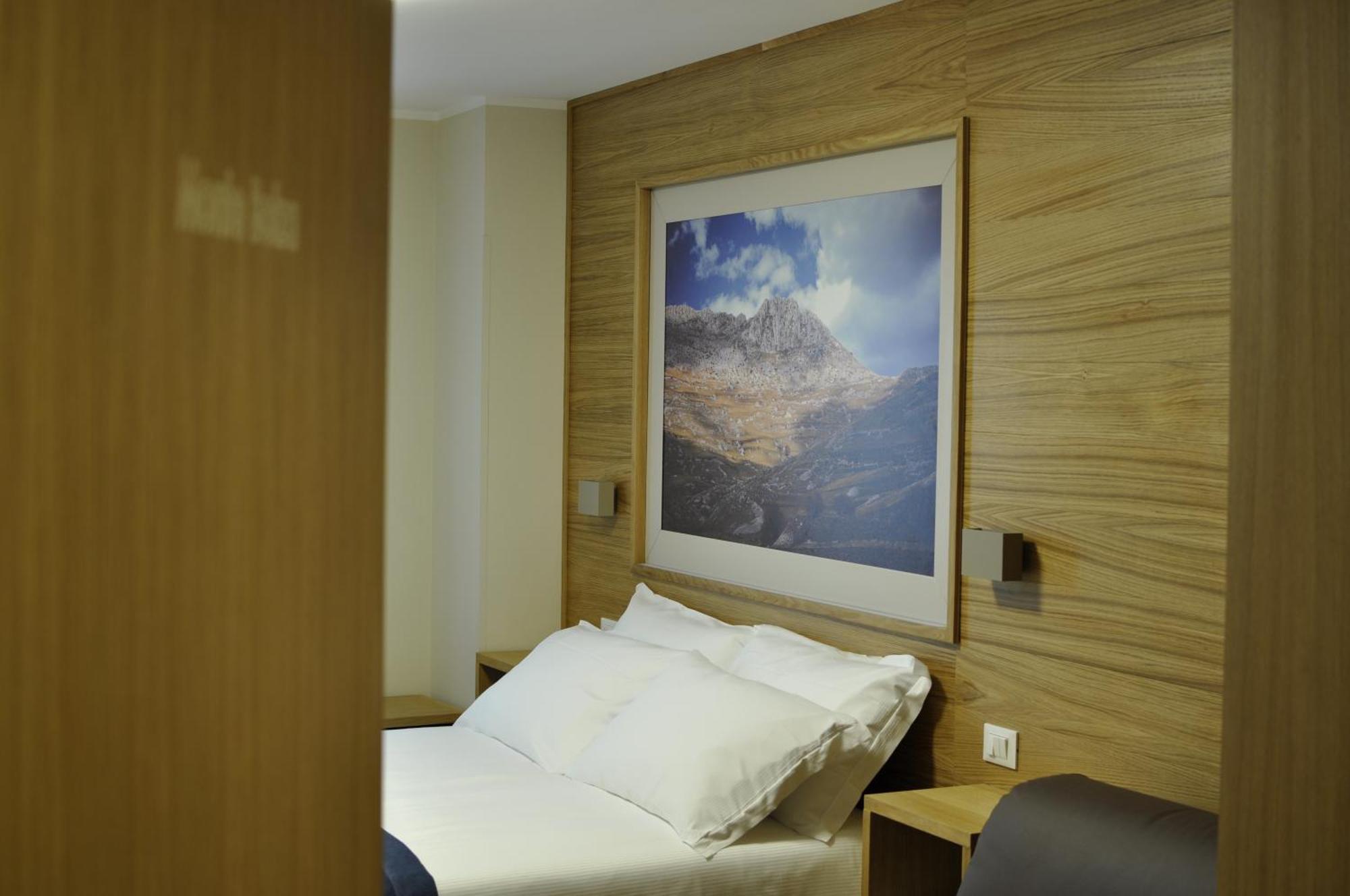 Hotel Miramonti Castel del Monte  Luaran gambar
